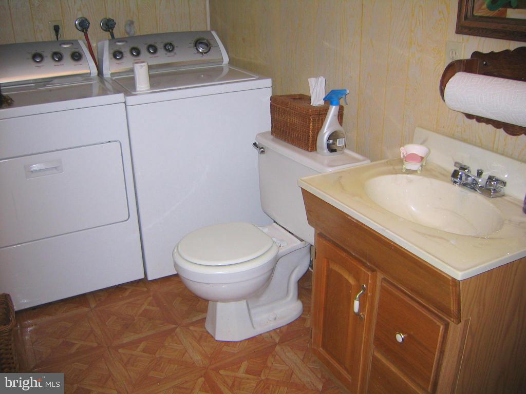 304 Koser Road Lititz, PA 17543 - Photo 17 of 30 Gallery Image 17