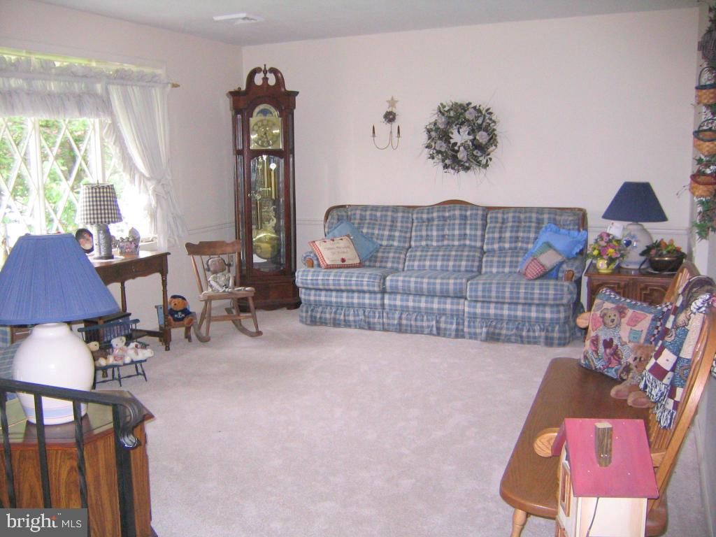 304 Koser Road Lititz, PA 17543 - Photo 2 of 30 Gallery Image 2