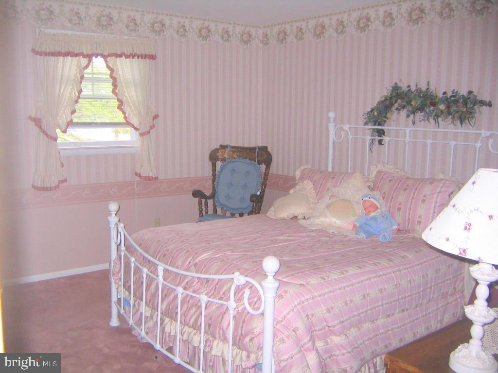 304 Koser Road Lititz, PA 17543 - Photo 9 of 30 Gallery Image 9