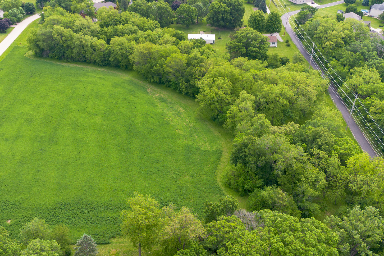 698 North 2853rd Road LaSalle, IL 61301 - Photo 5 of 39 a view of a garden