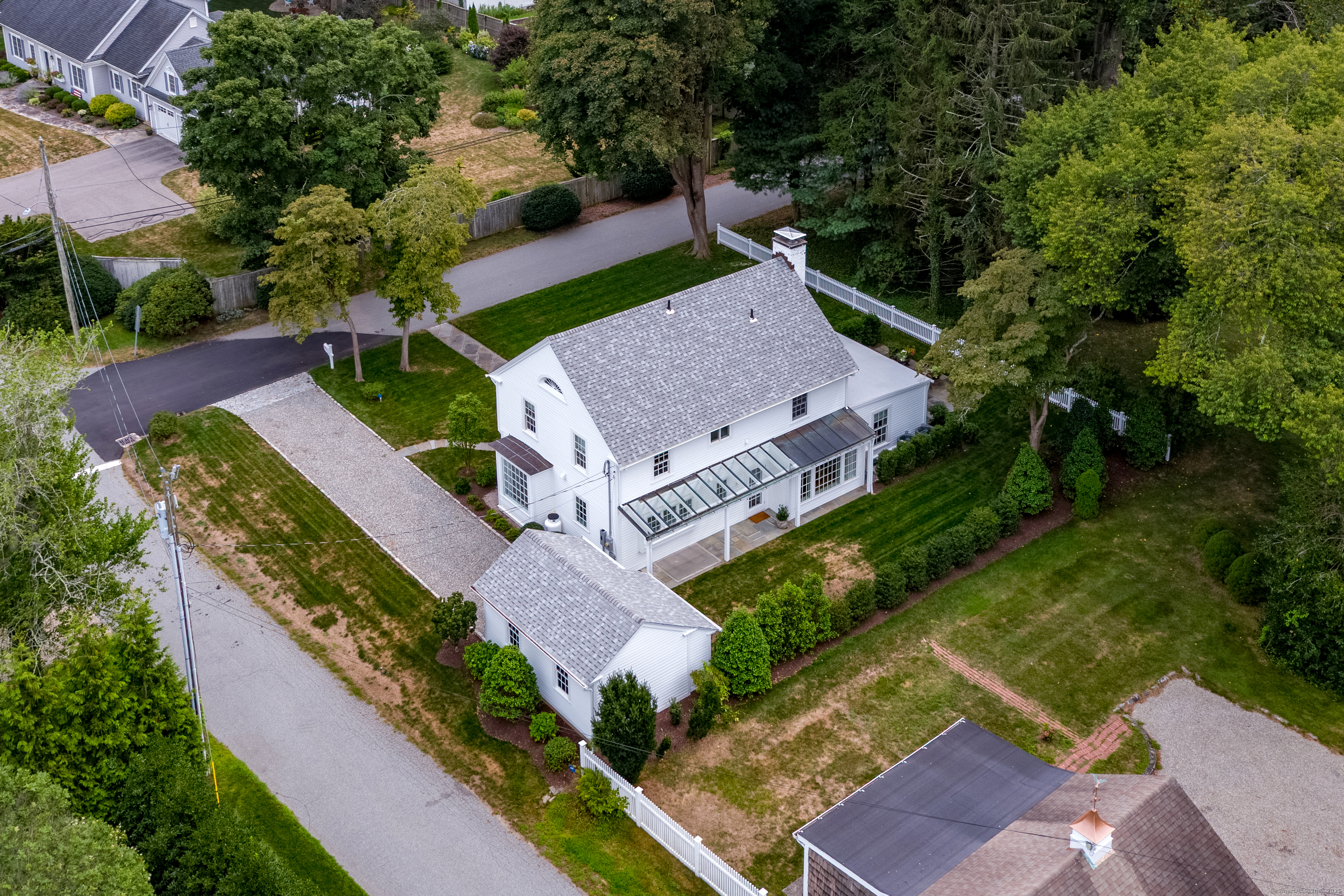 8 Lieutenant River Lane Old Lyme, CT 06371 - Photo 37 of 38 an aerial view of a house with a garden