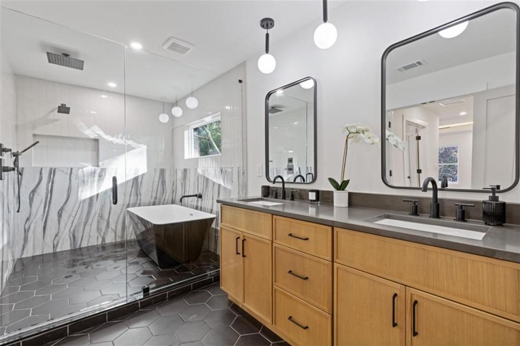 1346 Bernard Street Northwest Atlanta, GA 30314 - Photo 22 of 45