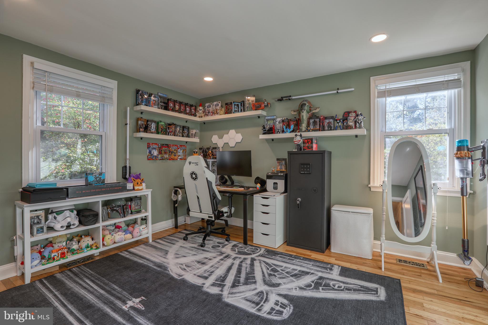 500 East Lancaster Avenue, Unit 126A Wayne, PA 19087 - Photo 14 of 22 Second Bedroom