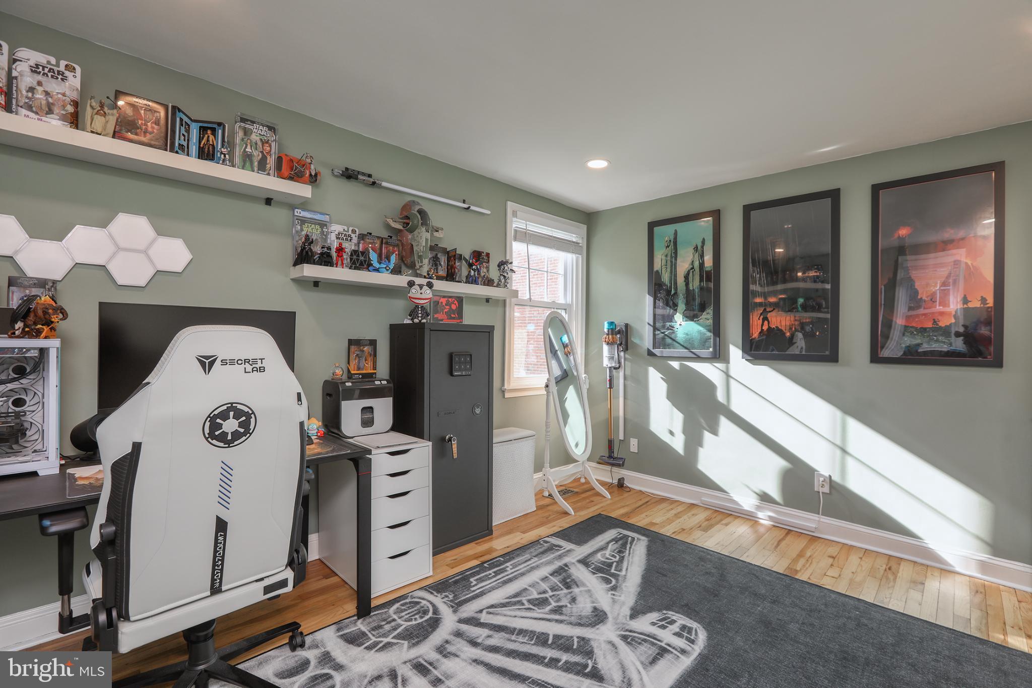 500 East Lancaster Avenue, Unit 126A Wayne, PA 19087 - Photo 15 of 22 Creative workspace with playful decor.