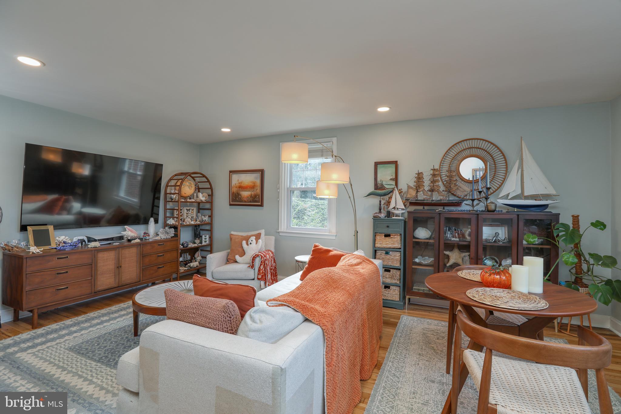 500 East Lancaster Avenue, Unit 126A Wayne, PA 19087 - Photo 6 of 22 Living Room with newly installed recessed lighting