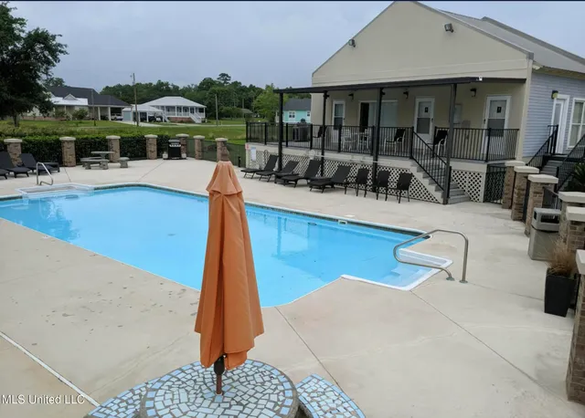 $1,890 | 548 West Beach Boulevard, Unit 144, Pass Christian, MS 39571