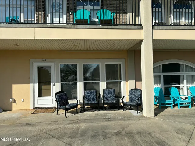 $1,890 | 548 West Beach Boulevard, Unit 144, Pass Christian, MS 39571