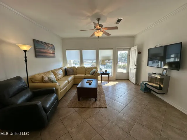 $1,890 | 548 West Beach Boulevard, Unit 144, Pass Christian, MS 39571