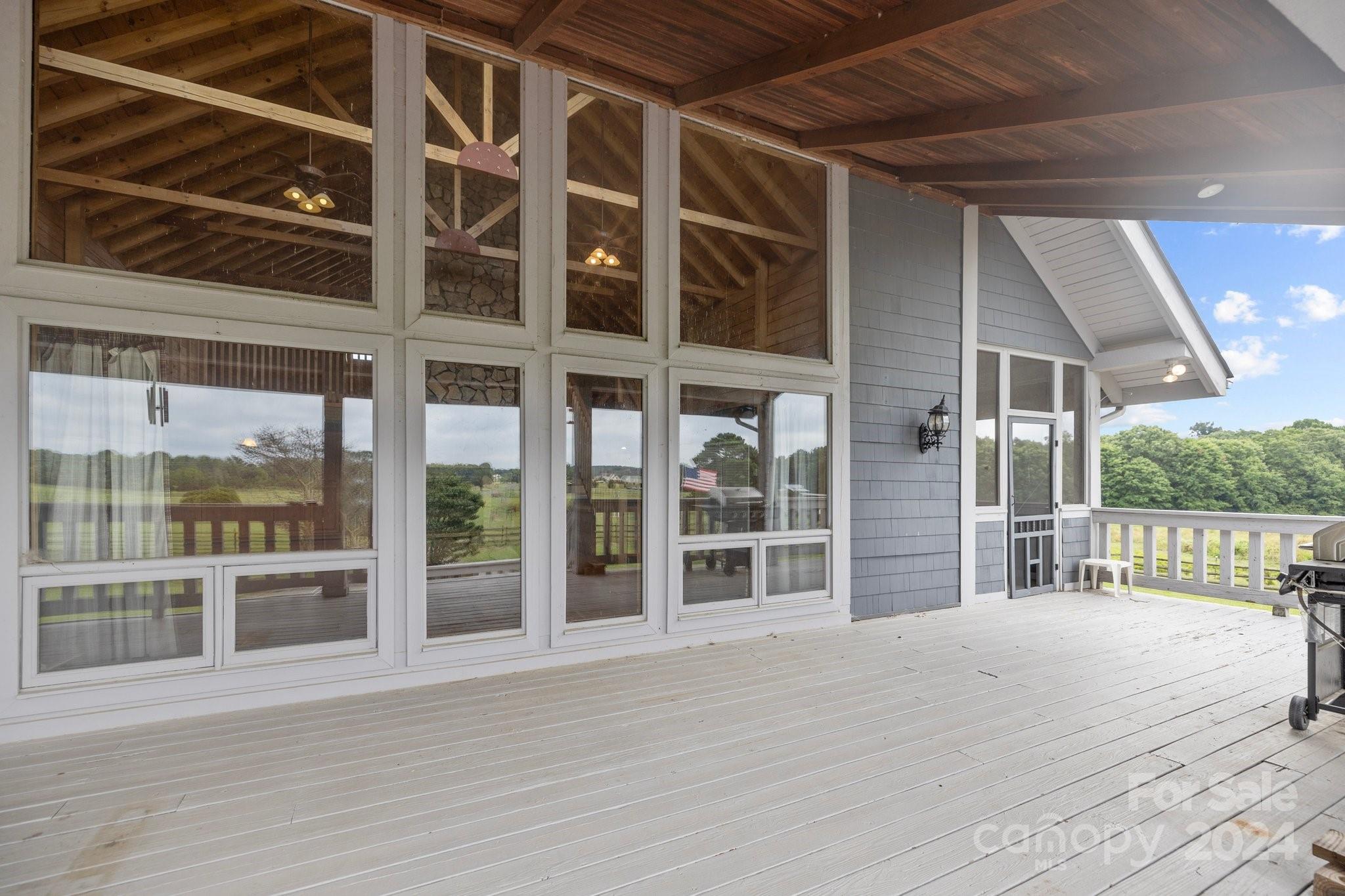 390 Barrier Farms Road Midland, NC 28107 - Photo 9 of 34
