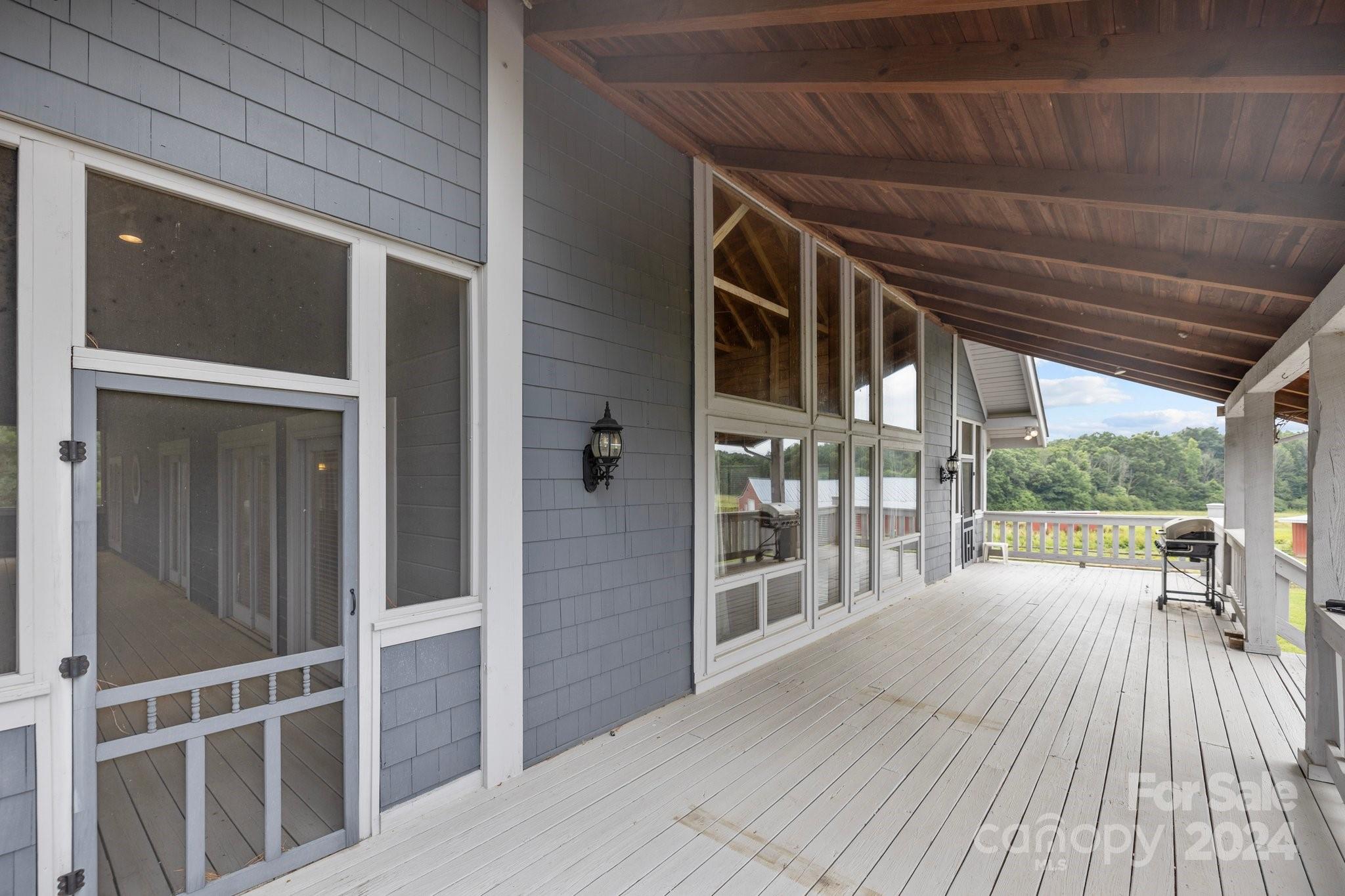 390 Barrier Farms Road Midland, NC 28107 - Photo 10 of 34