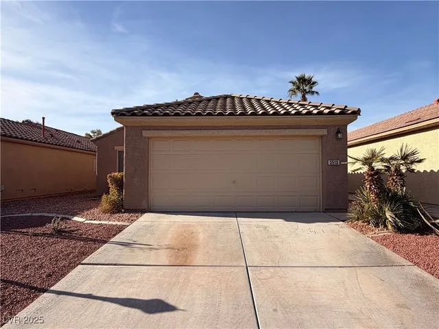 $1,200 | 3513 Old Course Street, Las Vegas, NV 89122