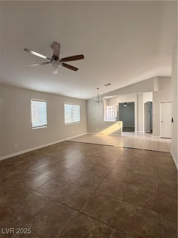 $1,200 | 3513 Old Course Street, Las Vegas, NV 89122