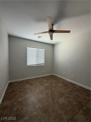 $1,200 | 3513 Old Course Street, Las Vegas, NV 89122