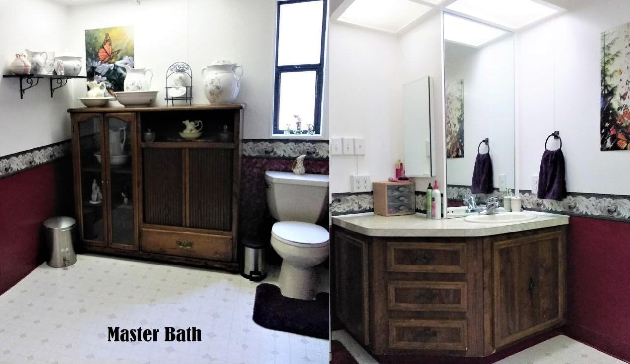 283 South Old Stage Road Cave Junction, OR 97523 - Photo 13 of 28 283 Master Bath