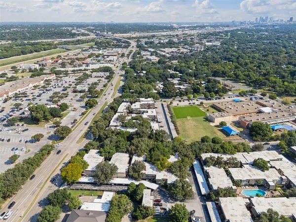 $175,000 | 4320 Bellaire Drive South, Unit 236W, Fort Worth, TX 76109