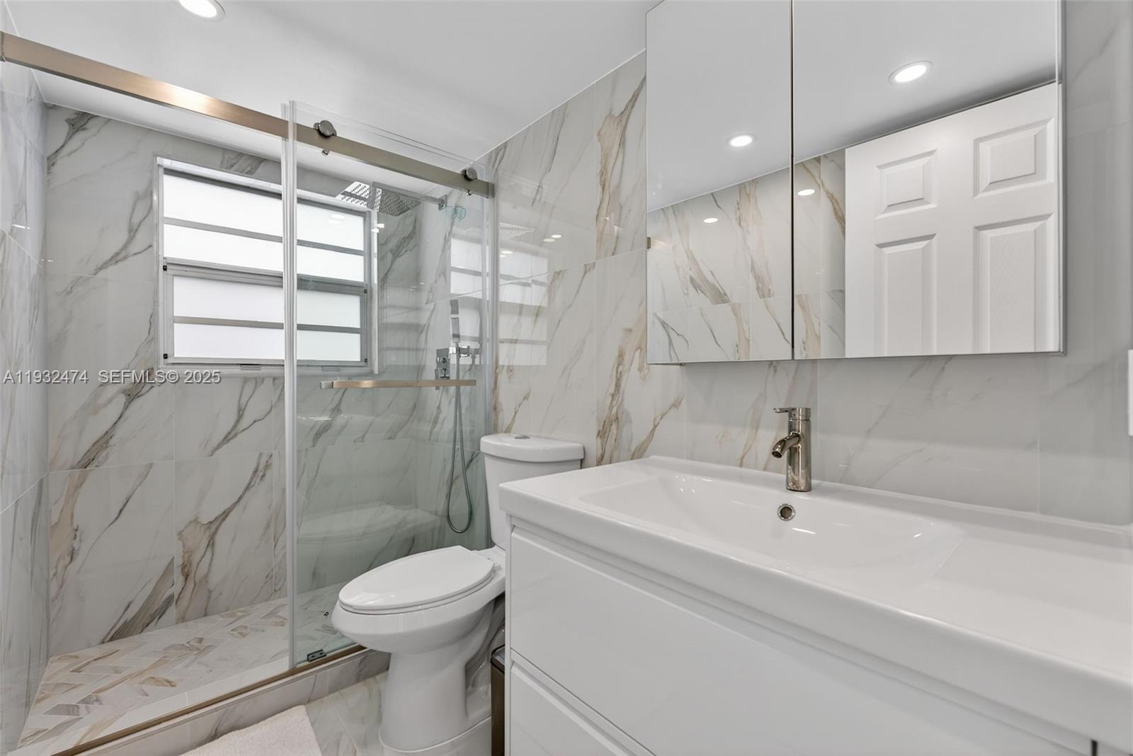 8250 Byron Avenue, Unit 401 Miami Beach, FL 33141 - Photo 7 of 21