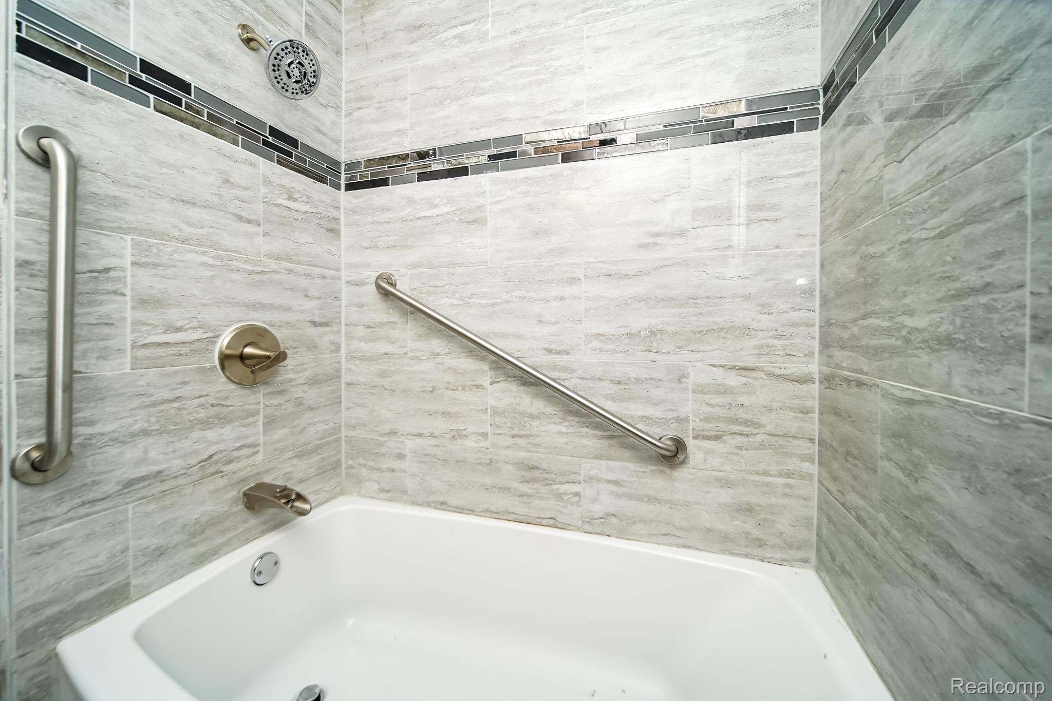 18951 Santa Rosa Drive Detroit, MI 48221 - Photo 37 of 75 DDS02024.jpg