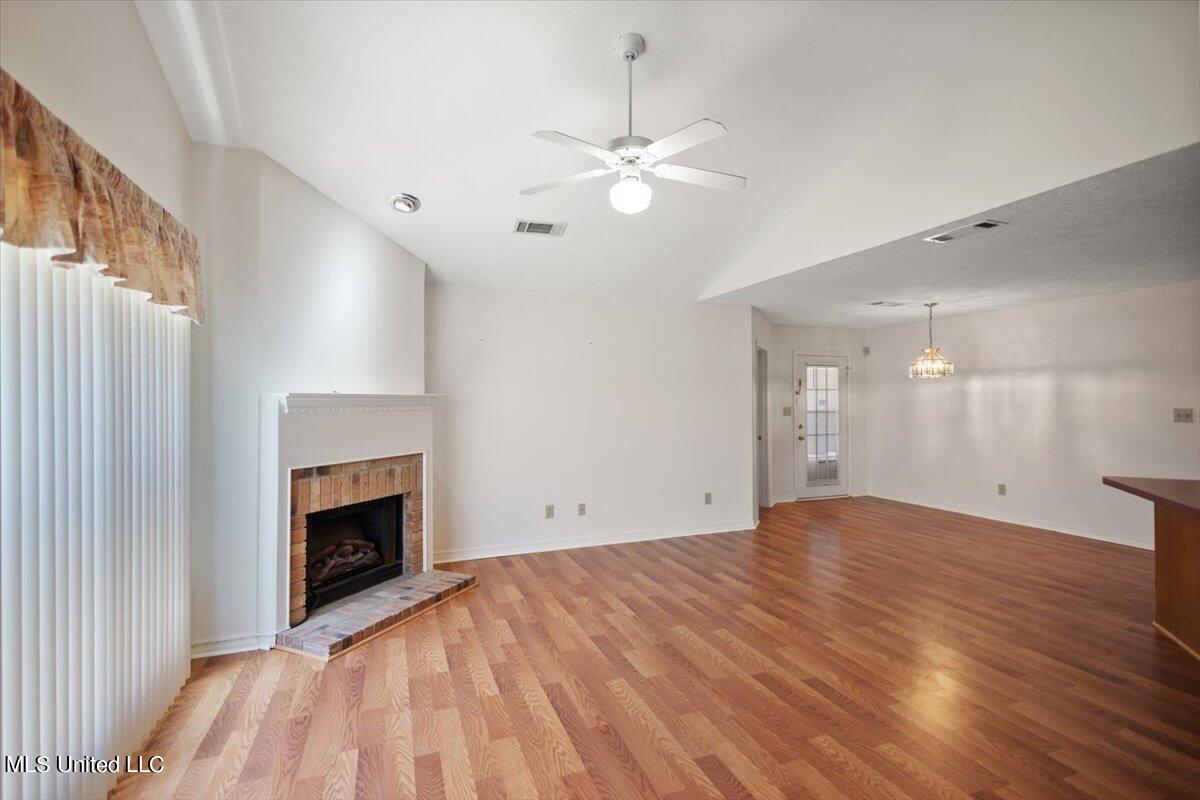 613 Harbor Ridge Drive Brandon, MS 39047 - Photo 4 of 19 05-HTP22899