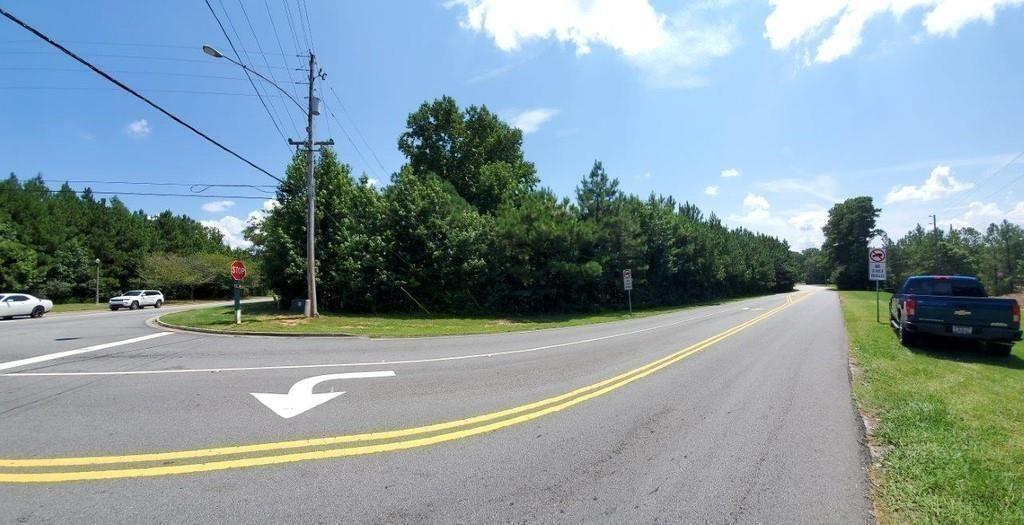 7875 Bohannon Road Fairburn, GA 30213 - Photo 3 of 6