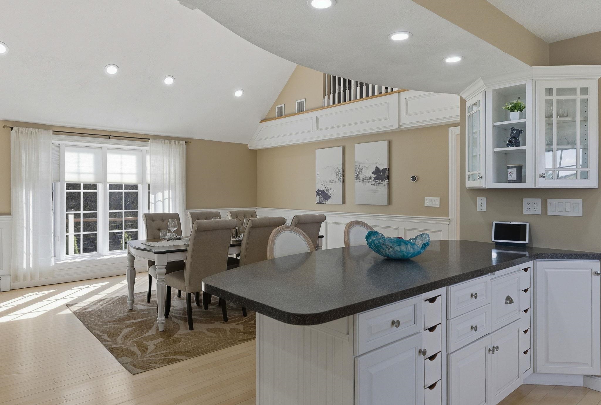 276 North Amherst Road Bedford, NH 03110 - Photo 16 of 55