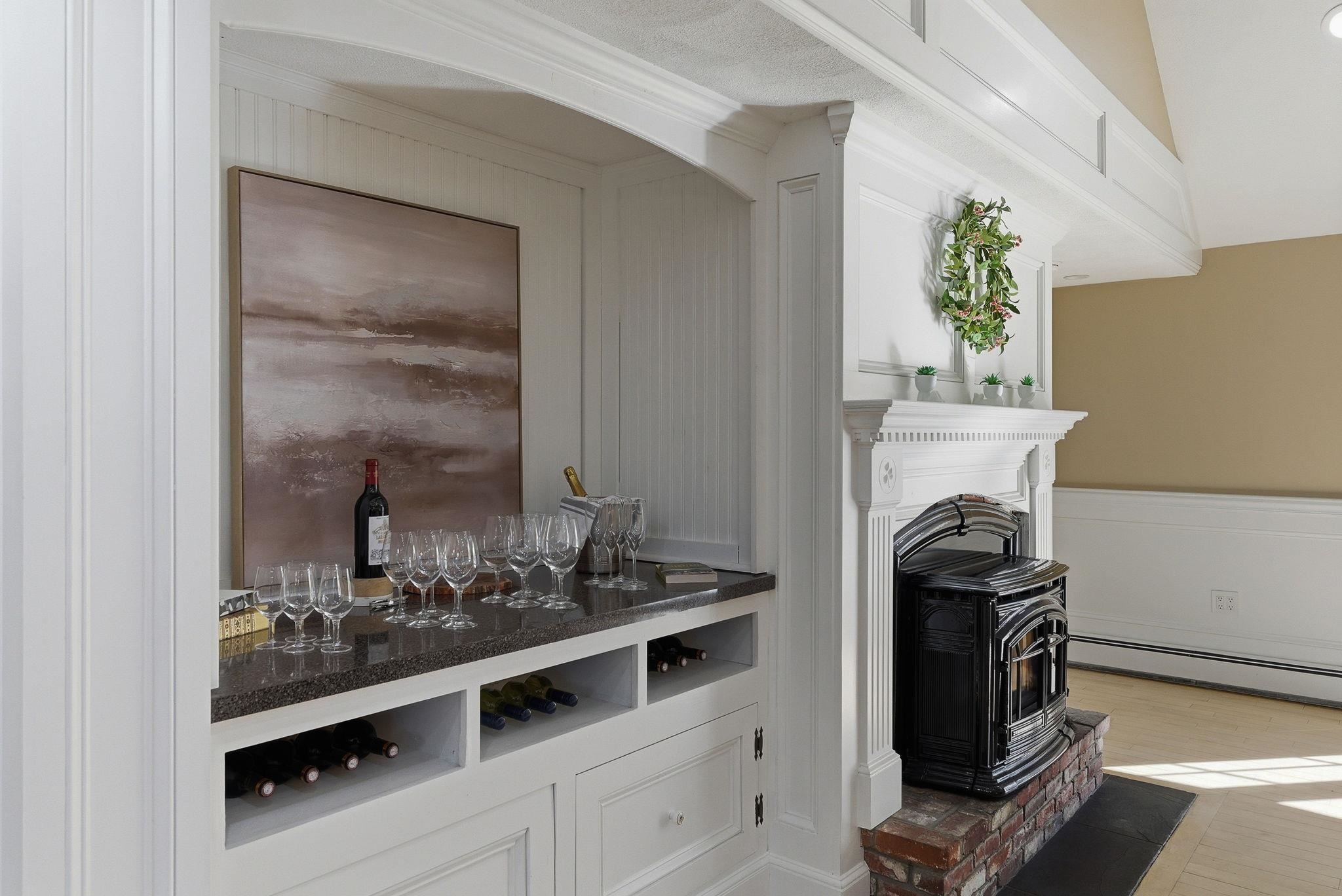 276 North Amherst Road Bedford, NH 03110 - Photo 22 of 55