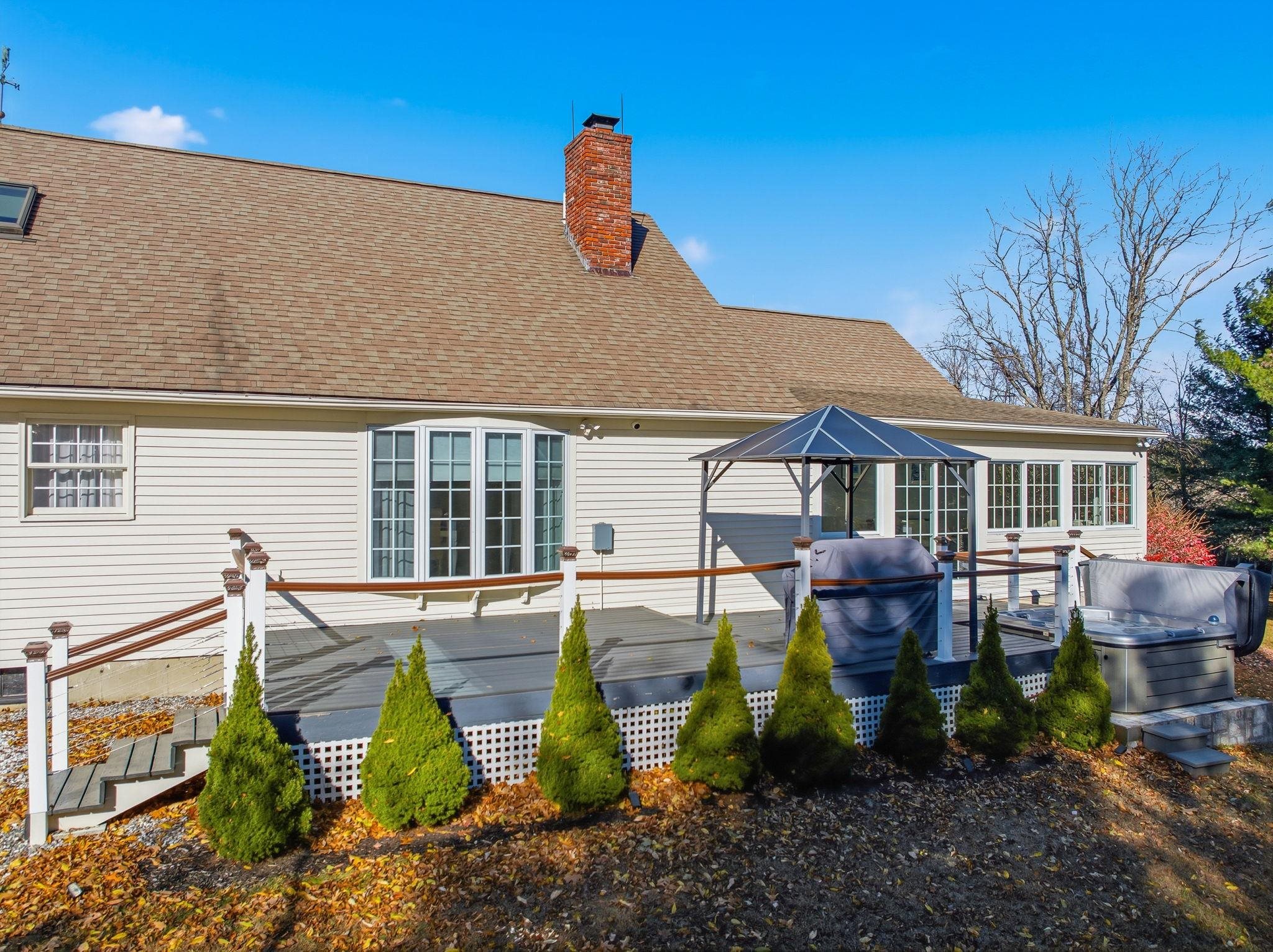 276 North Amherst Road Bedford, NH 03110 - Photo 28 of 55