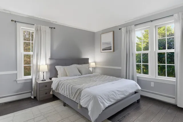 $1,279,000 | 276 North Amherst Road, Bedford, NH 03110