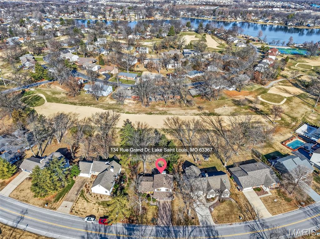 134 Rue Grand Drive Lake St. Louis, MO 63367 - Photo 2 of 35