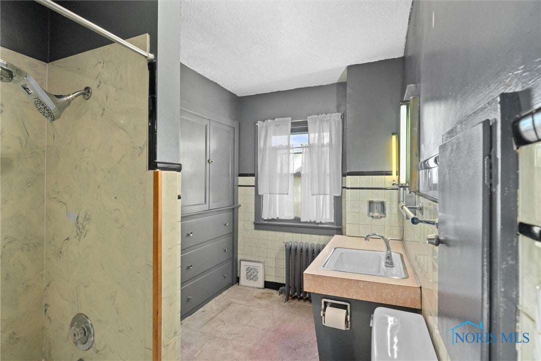 35 Rockingham Street Toledo, OH 43608 - Photo 16 of 24 Gallery Image 16