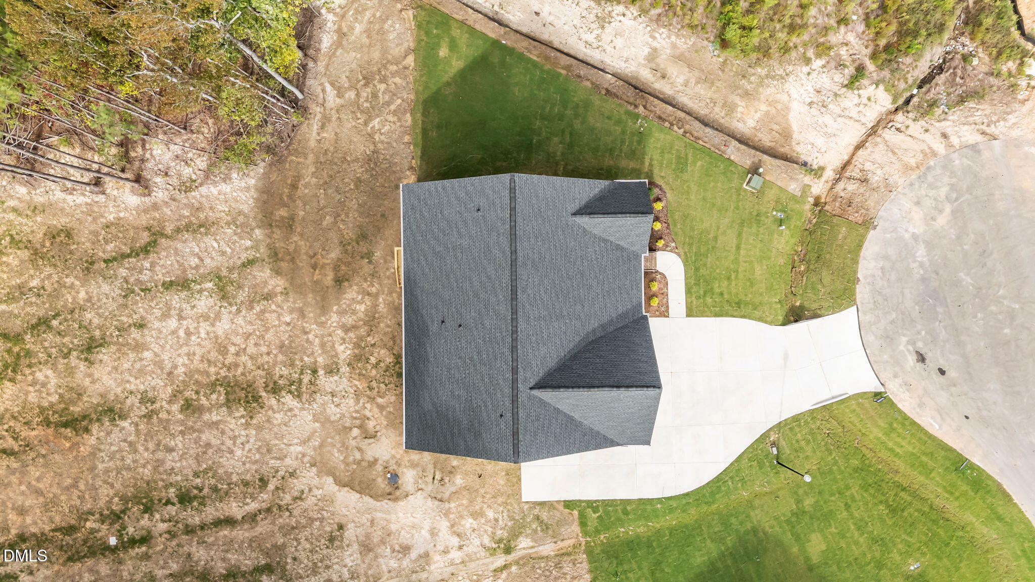 327 Little Lady Trail Zebulon, NC 27597 - Photo 15 of 49 a view of roof