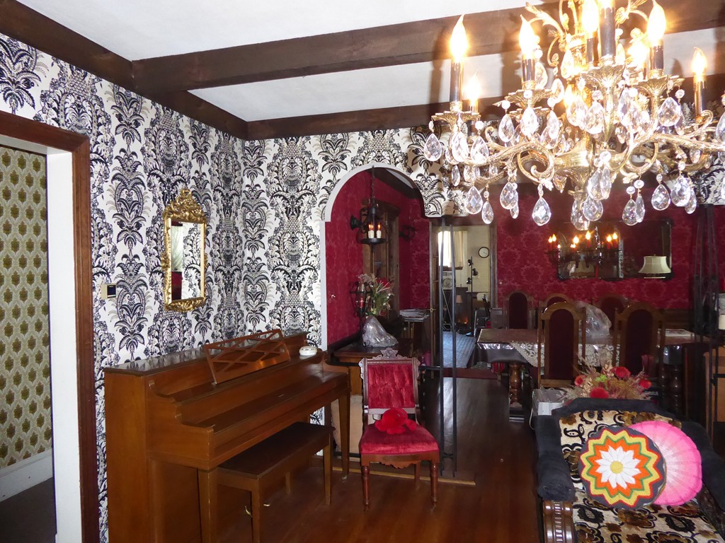 679-681 Chestnut Street Springfield, MA 01107 - Photo 13 of 20 Gallery Image 13