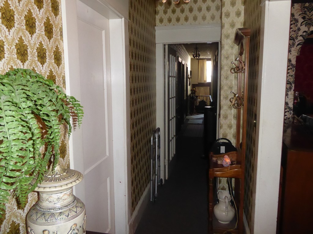 679-681 Chestnut Street Springfield, MA 01107 - Photo 17 of 20 Gallery Image 17