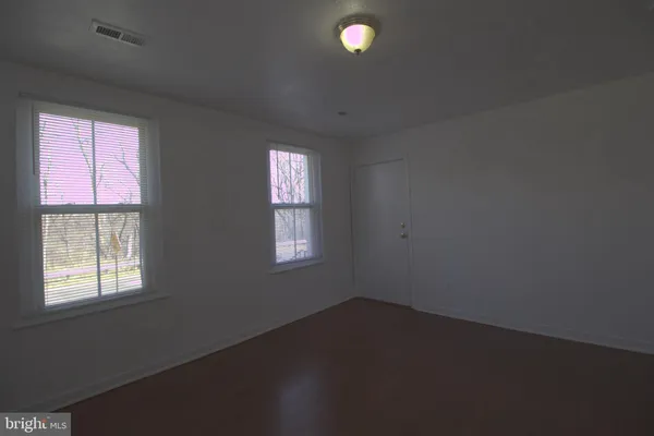 $1,800 | 407 Lebaum Street Southeast, Unit 1, Washington, DC 20032
