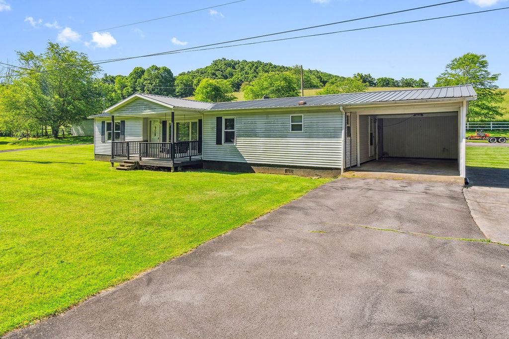 1640 Slab Town Road Sugar Grove, VA 24375 - Photo 25 of 42 Gallery Image 25