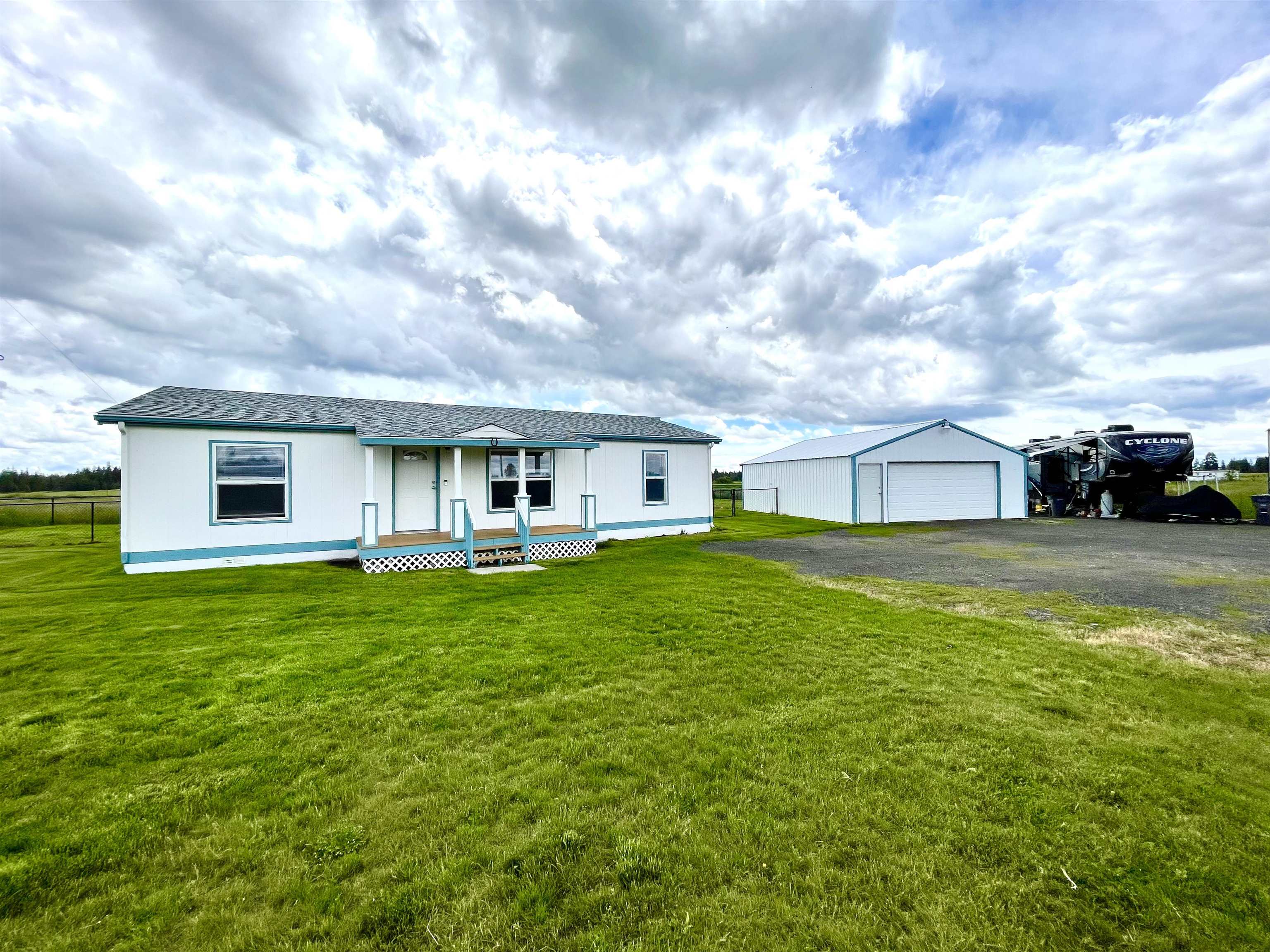 17117 West Lance Hill Road Cheney, WA 99004 - Photo 4 of 37 Gallery Image 4
