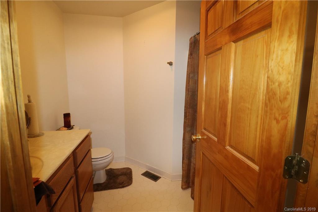 308 Crestview Street Rutherfordton, NC 28139 - Photo 8 of 10 Gallery Image 8