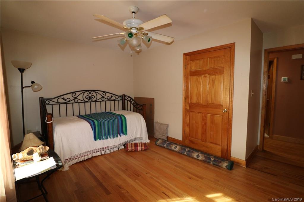 308 Crestview Street Rutherfordton, NC 28139 - Photo 9 of 10 Gallery Image 9