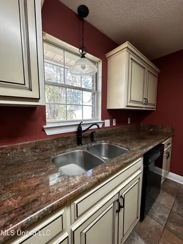 $164,900 | 3308 Neptune Drive, Gautier, MS 39553