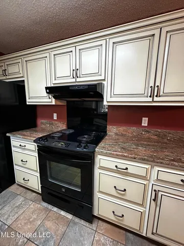 $164,900 | 3308 Neptune Drive, Gautier, MS 39553