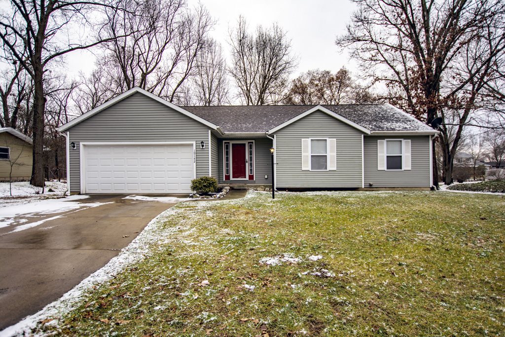 19142 Stateline Road South Bend, IN 46637 - Photo 2 of 27 Gallery Image 2
