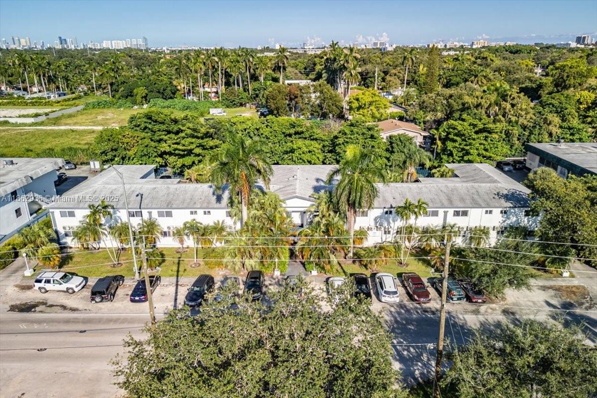 13201 Memorial Highway North Miami, FL 33161 - Photo 21 of 35 a view of a city