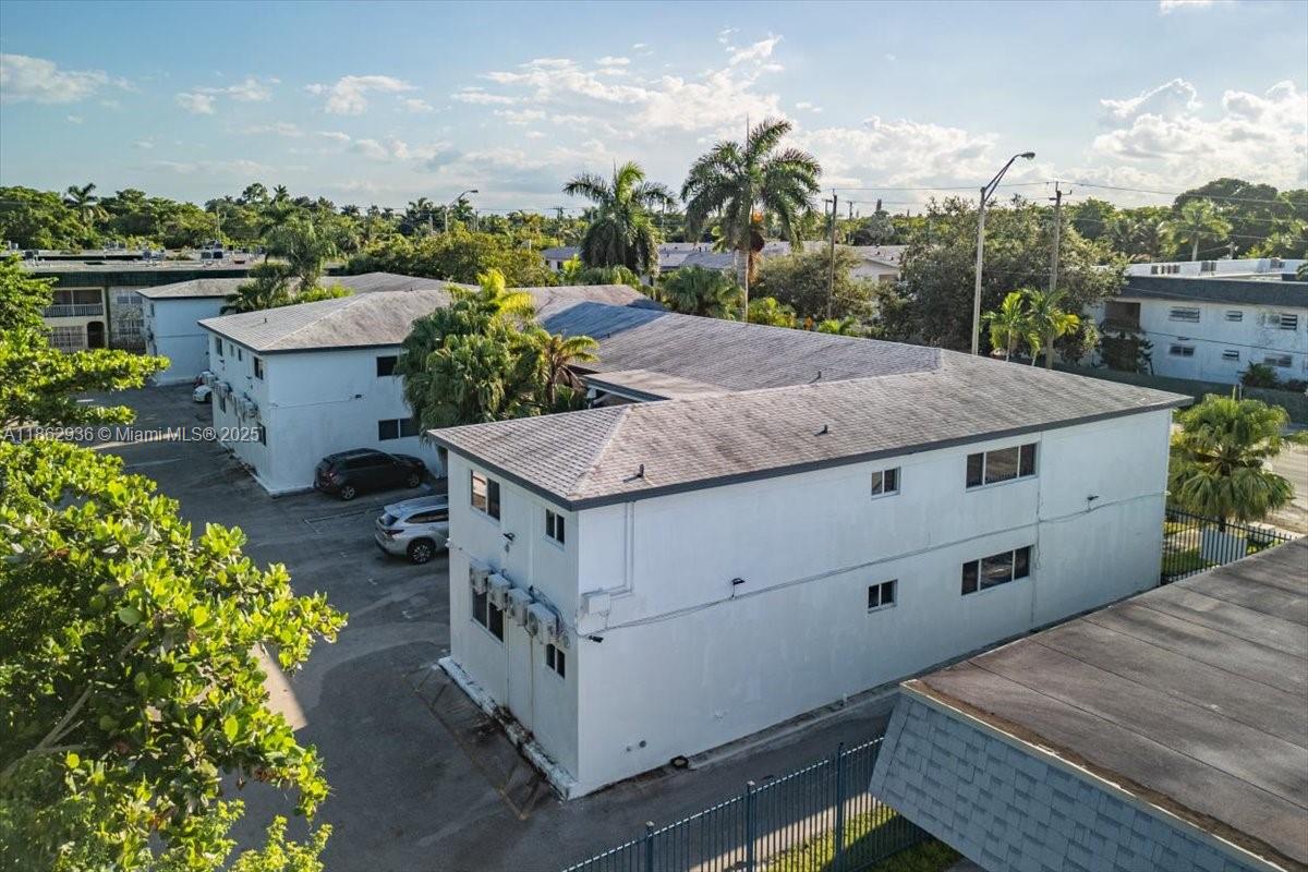 13201 Memorial Highway North Miami, FL 33161 - Photo 35 of 35