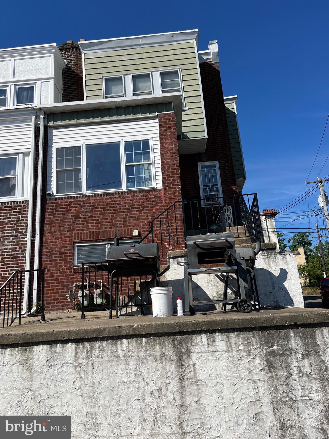98 Lamport Road Upper Darby, PA 19082 - Photo 1 of 21