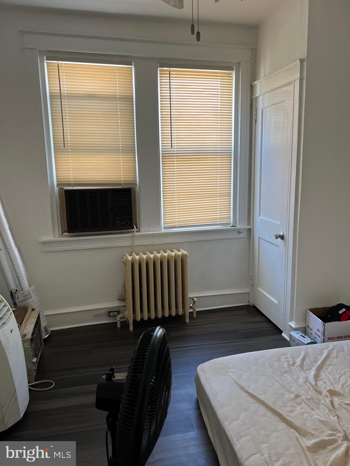 98 Lamport Road Upper Darby, PA 19082 - Photo 8 of 21