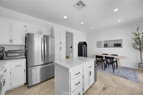 $875,000 | 271 Sparkleberry Avenue, Orange, CA 92865
