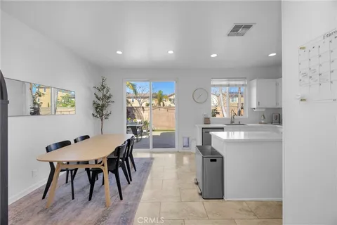 $875,000 | 271 Sparkleberry Avenue, Orange, CA 92865