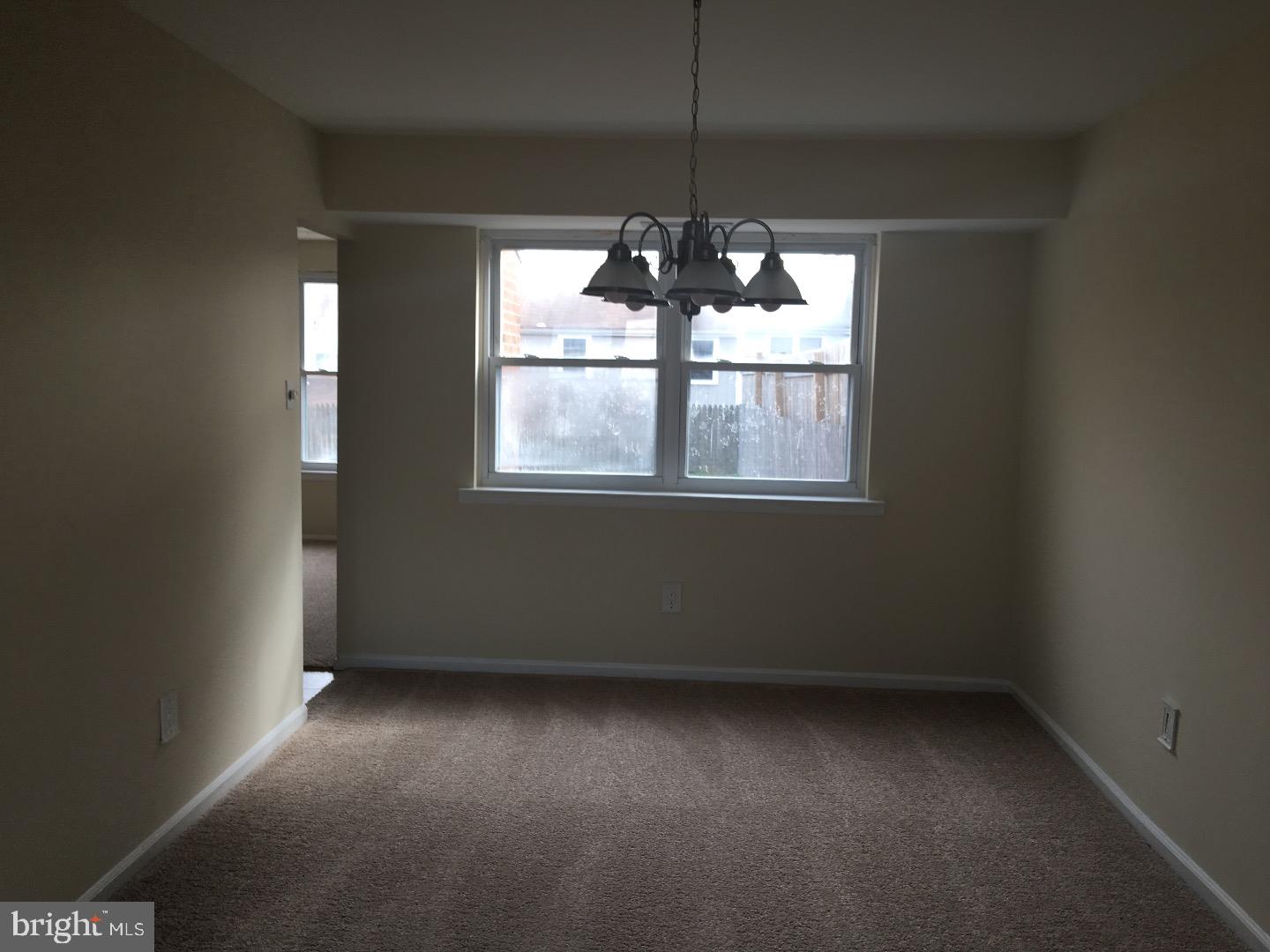 1712 Manor Place Laurel Springs, NJ 08021 - Photo 3 of 11 Gallery Image 3