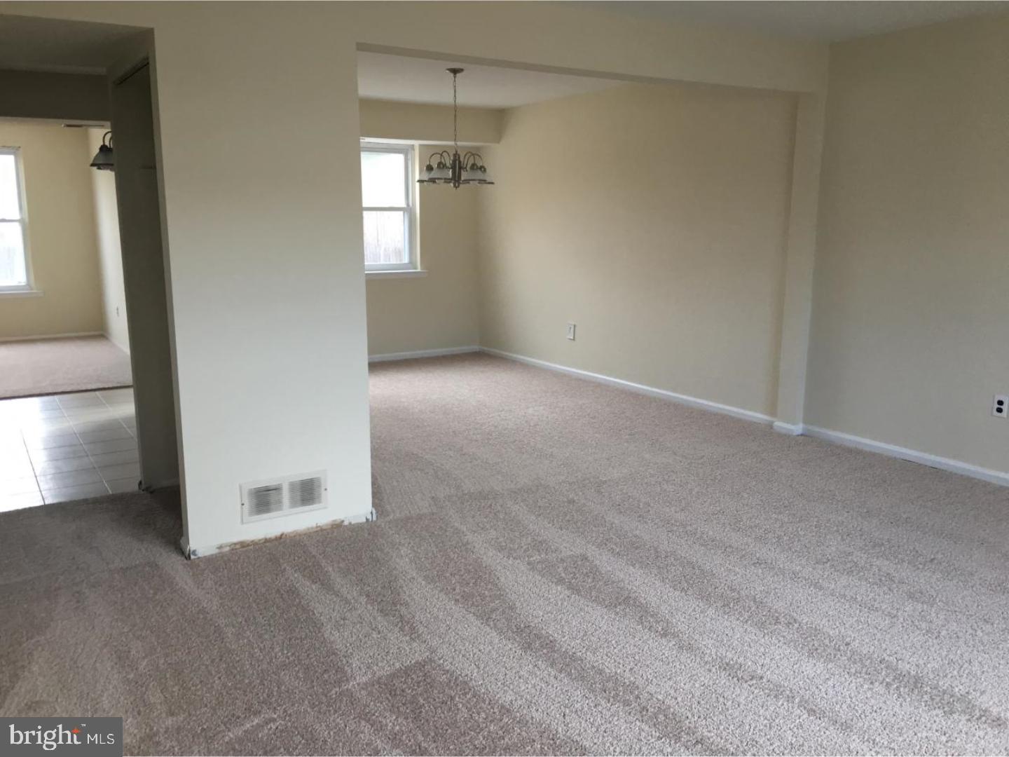 1712 Manor Place Laurel Springs, NJ 08021 - Photo 4 of 11 Gallery Image 4