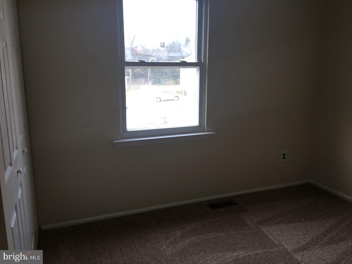 1712 Manor Place Laurel Springs, NJ 08021 - Photo 10 of 11 Gallery Image 10