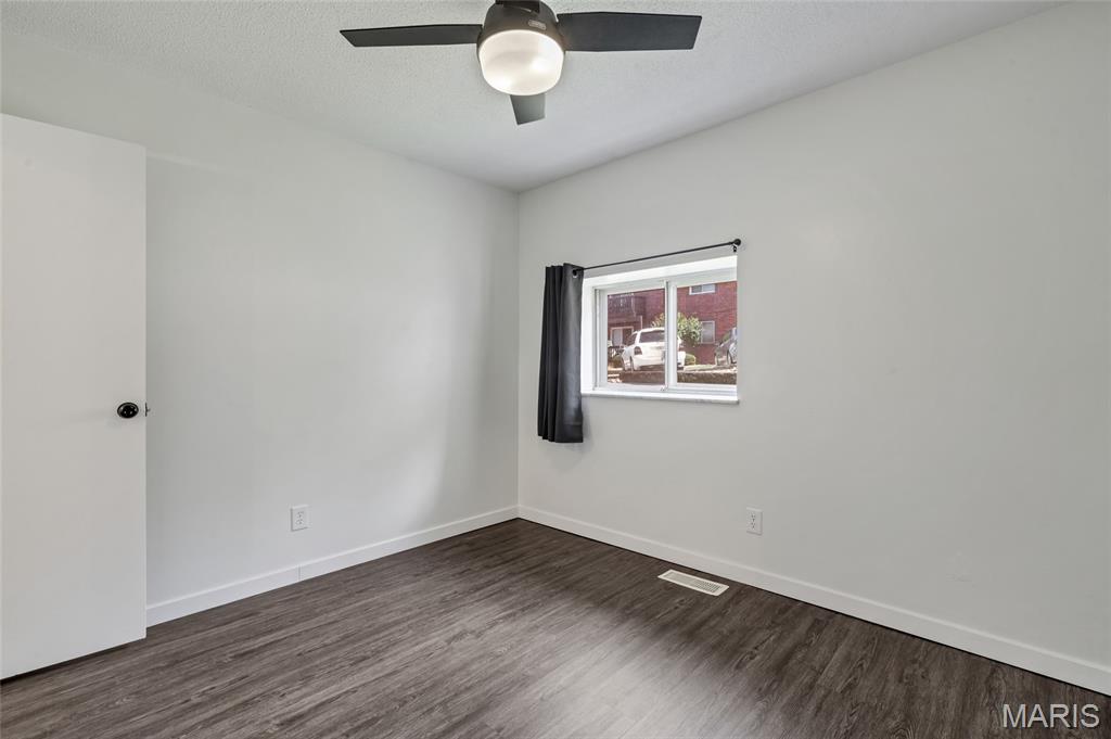 2501 Union Road, Unit B St. Louis, MO 63125 - Photo 18 of 27 Gallery Image 18